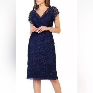 Marina ladies short sleeve lace midi formal dress. Size 10. NWT.